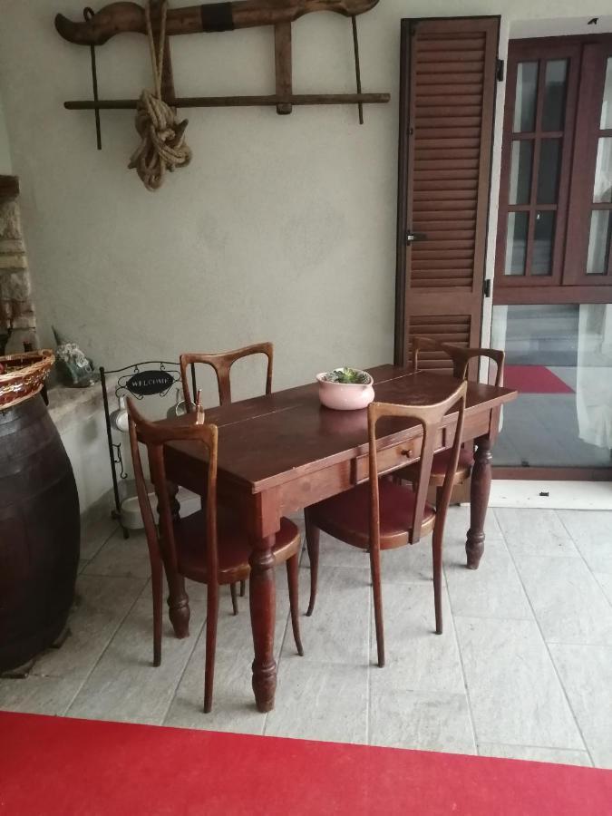 Agriturismo Corte Fontana App. Barbara Salò Dış mekan fotoğraf